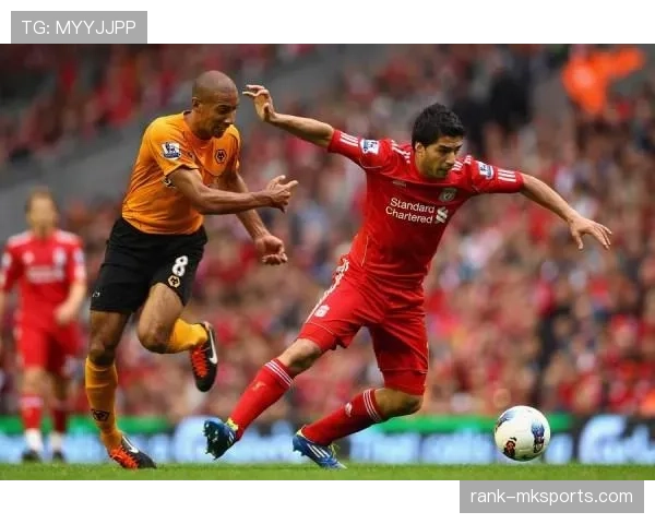 苏亚雷斯门前灵动再现风采，带领球队进攻实力全面提升