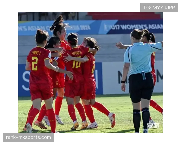 斯卡洛尼携手阿尔瓦雷斯再启征程，剑指世界杯新高峰